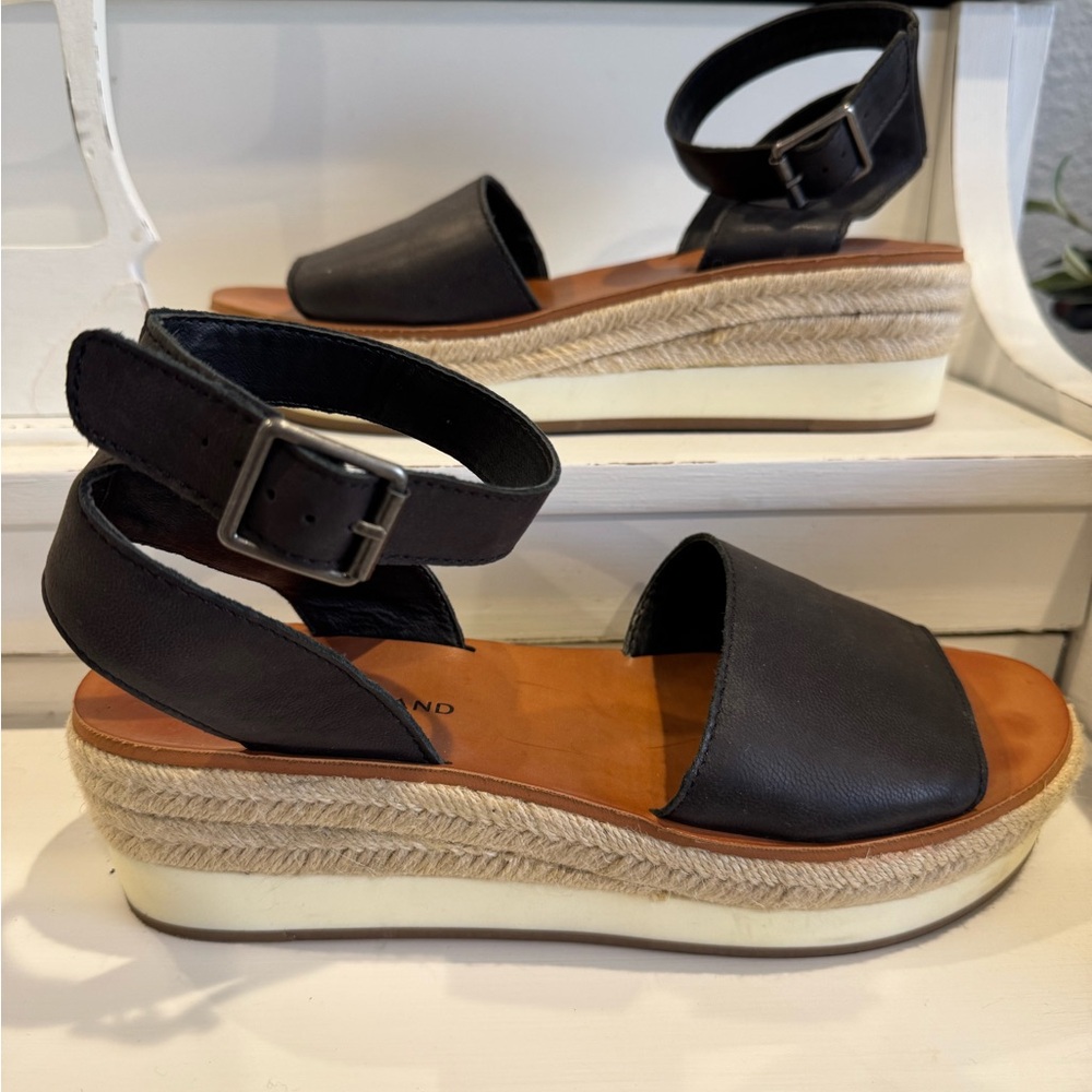 Lucky Brand Leather sandals sz 10